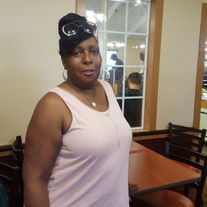 Meet your Posher, Debra